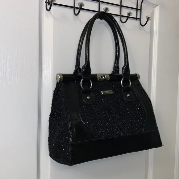 Black Tweed and Black Patent Bag - Picture 4 of 17